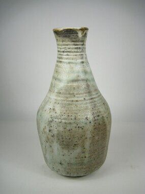 Kreeter Handcrafted Studio Pottery Vase Signed Hand Thrown Stoneware Earth Tone